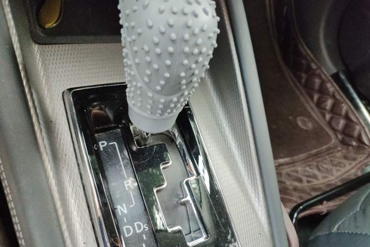 Used Mitsubishi ASX 2020 2.0L CVT Smart Edition Gear Lever
