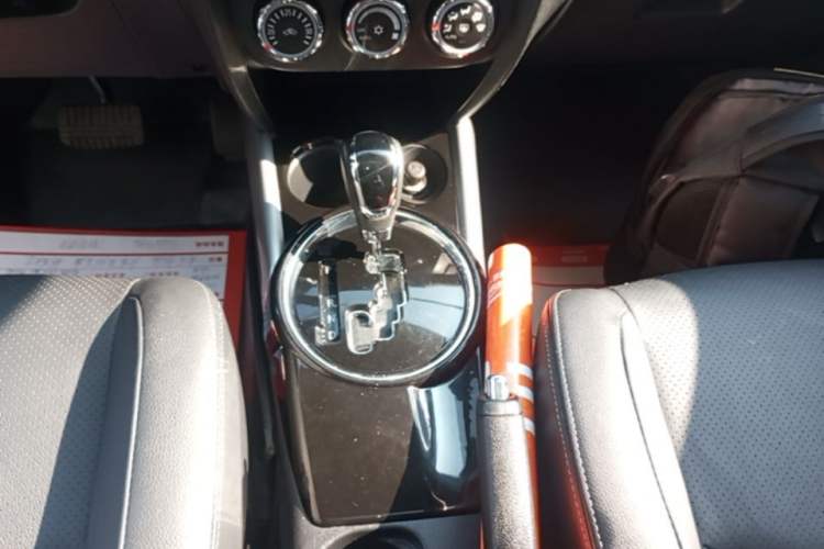 Used Mitsubishi ASX 2020 2.0L CVT Smart Edition Gear Lever