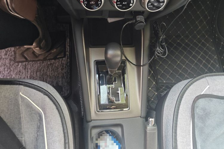 Used Mitsubishi ASX 2020 2.0L CVT Active Version Gear Lever