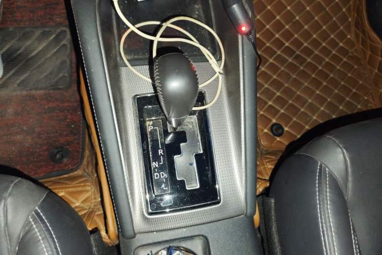 Used Mitsubishi ASX 2020 2.0L CVT Smart Edition Gear Lever