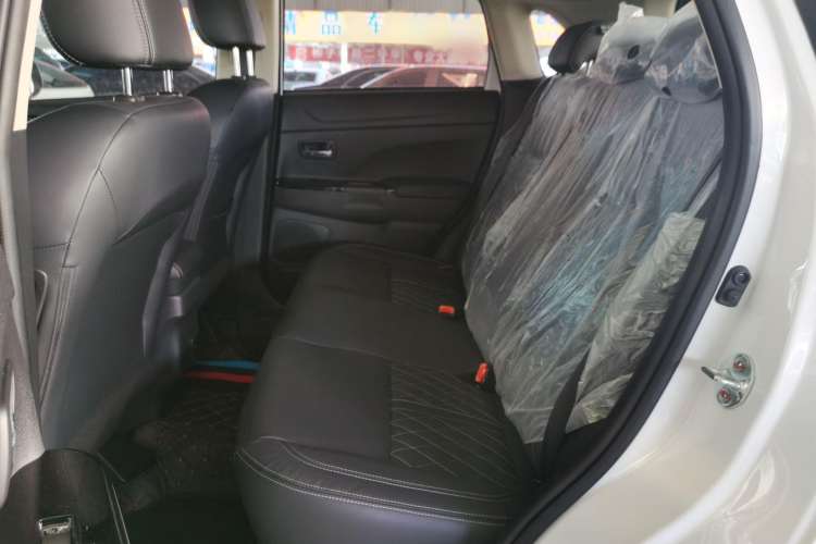 Used Mitsubishi ASX 2020 2.0L CVT Smart Edition Interior 1