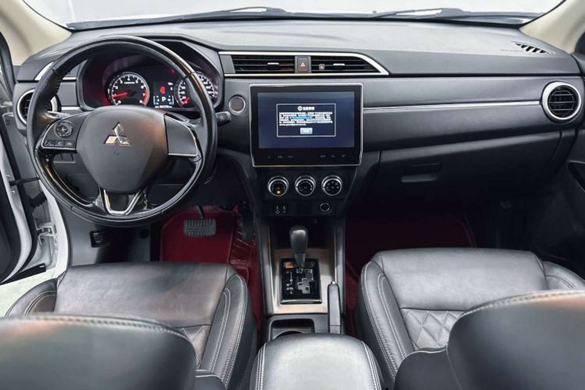 Used Mitsubishi ASX 2020 2.0L CVT Smart Edition Interior 1