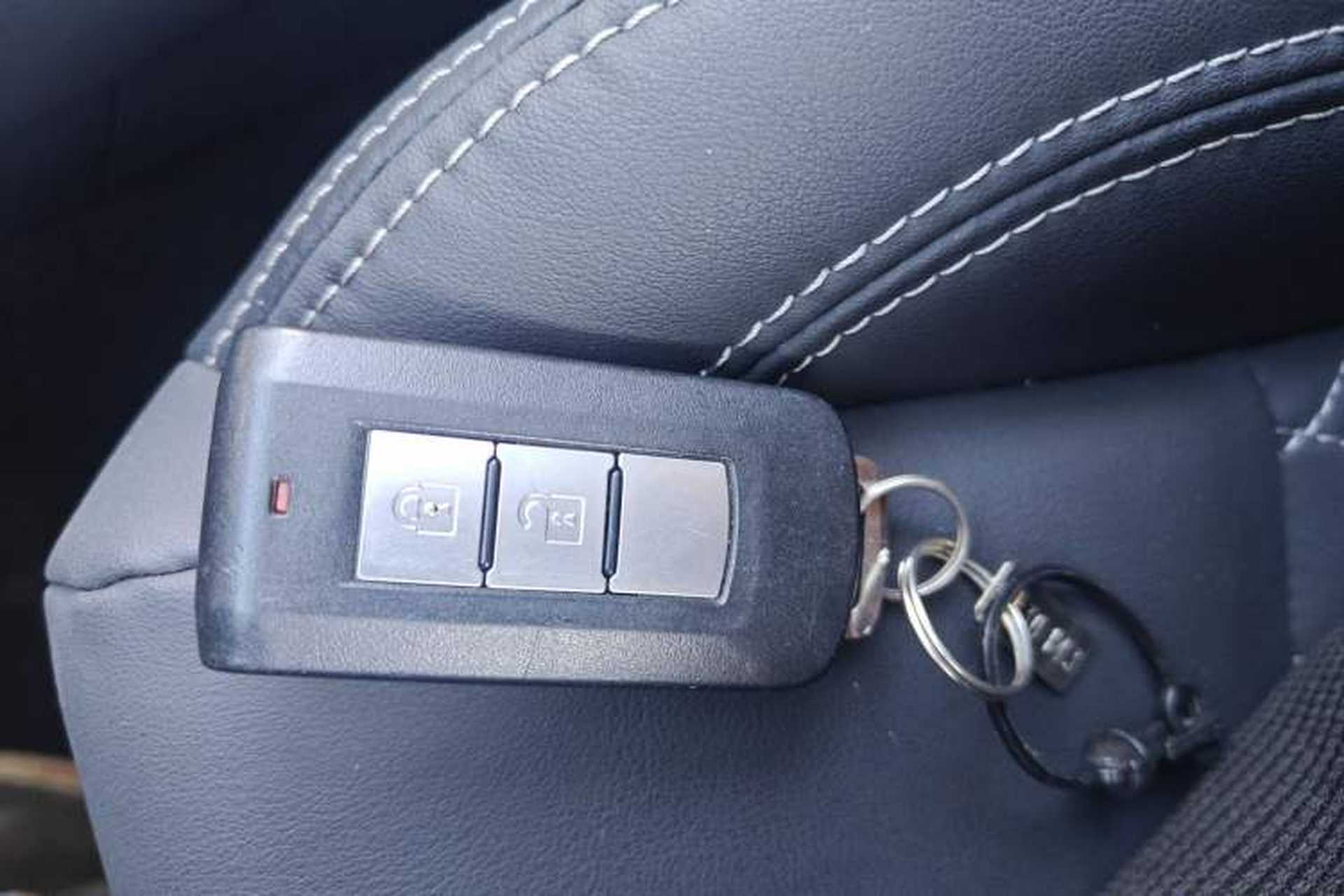 Used Mitsubishi ASX 2020 2.0L CVT Smart Edition Interior 1
