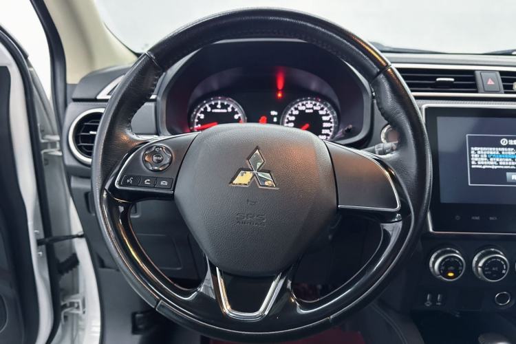 Used Mitsubishi ASX 2020 2.0L CVT Smart Edition Interior 3