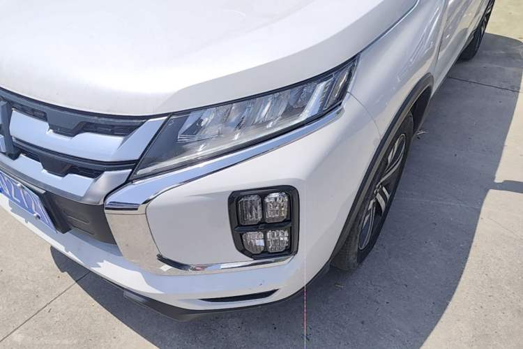 Used Mitsubishi ASX 2020 2.0L CVT Smart Edition Left Front Headlight