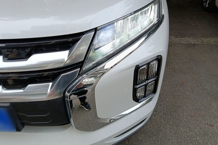Used Mitsubishi ASX 2020 2.0L CVT Smart Edition Left Front Headlight