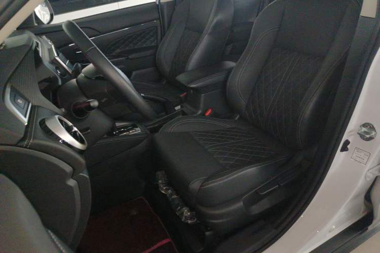 Used Mitsubishi ASX 2020 2.0L CVT Smart Edition Left Front Seat