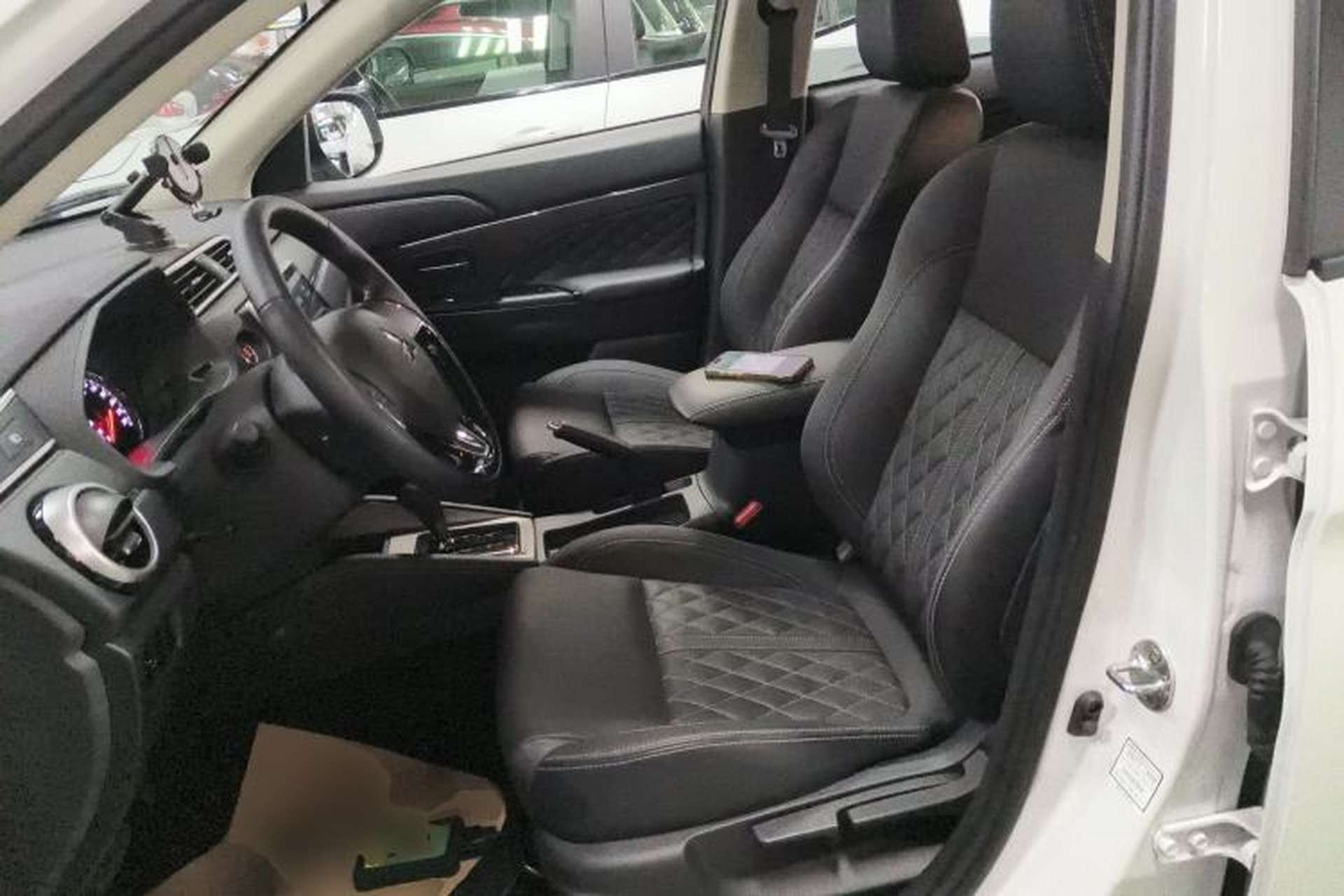 Used Mitsubishi ASX 2020 2.0L CVT Smart Edition Left Front Seat