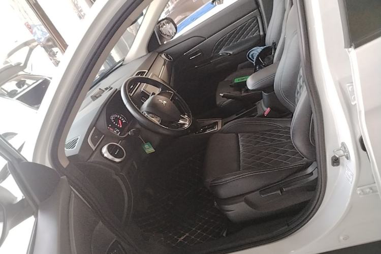 Used Mitsubishi ASX 2020 2.0L CVT Smart Edition Left Front Seat