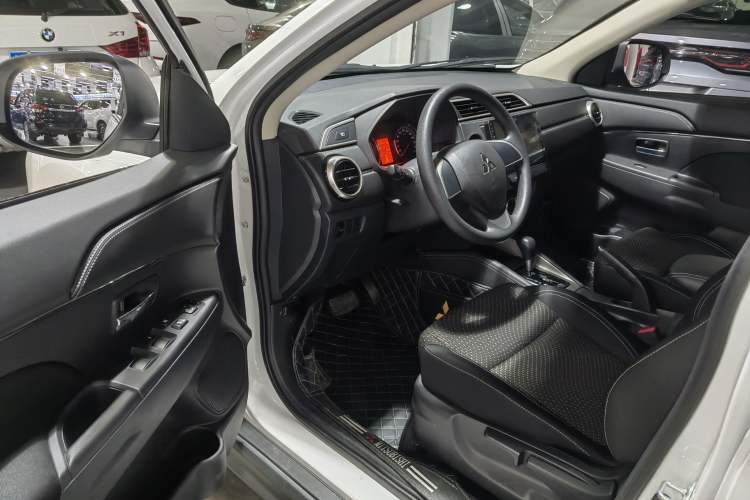 Used Mitsubishi ASX 2020 2.0L CVT Active Version Left Front Seat