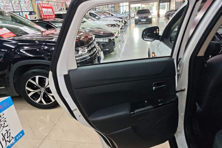 Used Mitsubishi ASX 2020 2.0L CVT Smart Edition Left Rear Door Interior