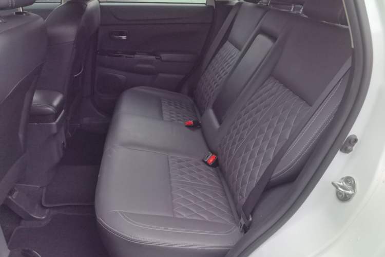 Used Mitsubishi ASX 2020 2.0L CVT Smart Edition Left Rear Seat