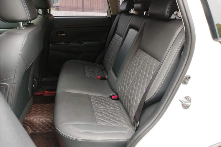 Used Mitsubishi ASX 2020 2.0L CVT Smart Edition Left Rear Seat