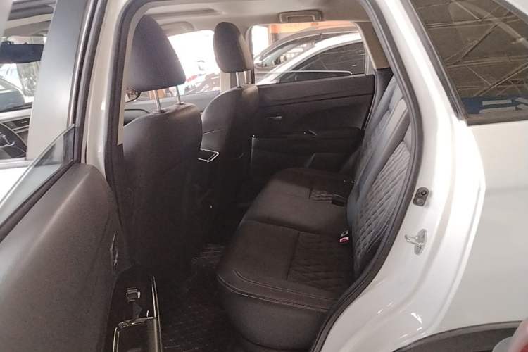 Used Mitsubishi ASX 2020 2.0L CVT Smart Edition Left Rear Seat