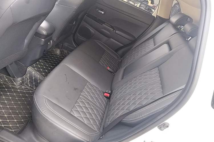 Used Mitsubishi ASX 2020 2.0L CVT Smart Edition Left Rear Seat