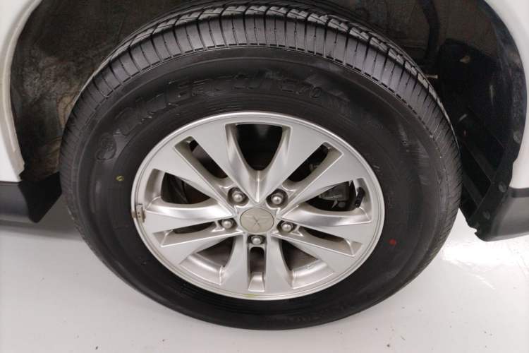 Used Mitsubishi ASX 2020 1.6L Manual FENGSHANG Edition Left Rear Wheel Hub