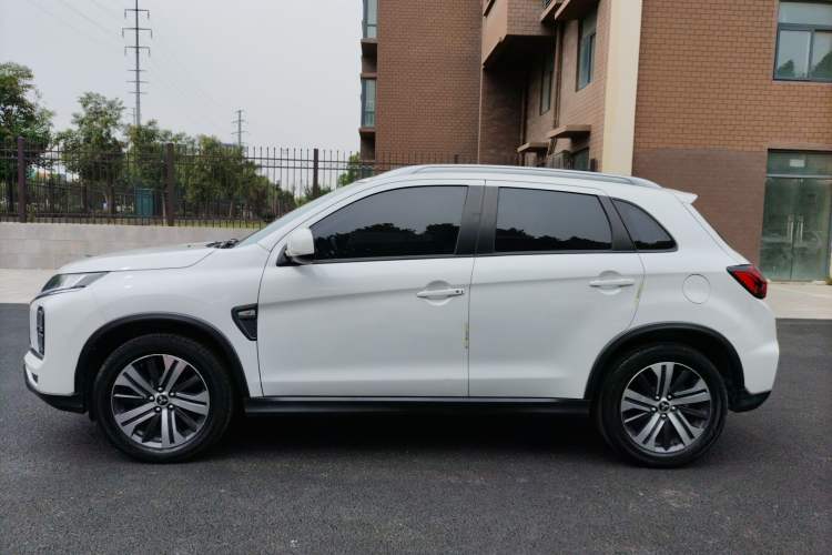 Used Mitsubishi ASX 2020 2.0L CVT Smart Edition Left Side
