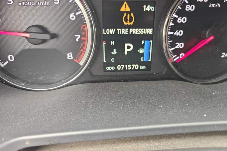 Used Mitsubishi ASX 2020 2.0L CVT Smart Edition Odometer Close Up