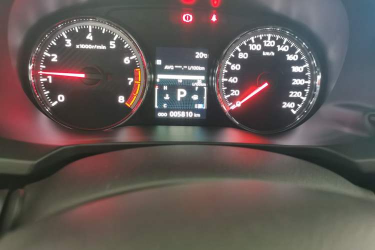 Used Mitsubishi ASX 2020 2.0L CVT Smart Edition Odometer Close Up
