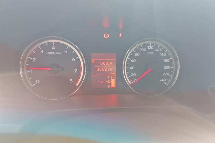 Used Mitsubishi ASX 2020 1.6L Manual FENGSHANG Edition Odometer Close Up