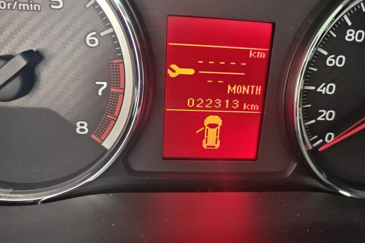 Used Mitsubishi ASX 2020 2.0L CVT Active Version Odometer Close Up