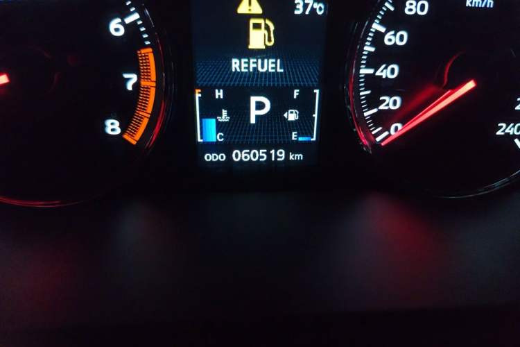Used Mitsubishi ASX 2020 2.0L CVT Smart Edition Odometer Close Up