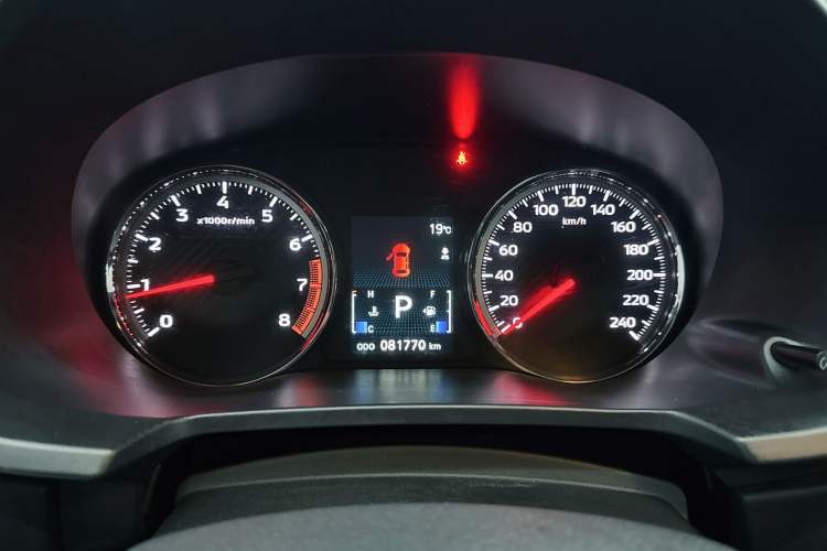 Used Mitsubishi ASX 2020 2.0L CVT Smart Edition Odometer Close Up