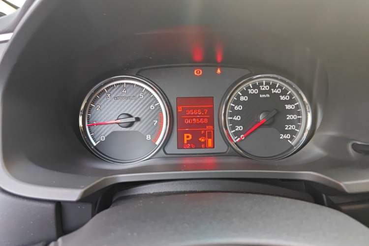 Used Mitsubishi ASX 2020 2.0L CVT Active Version Odometer Close Up