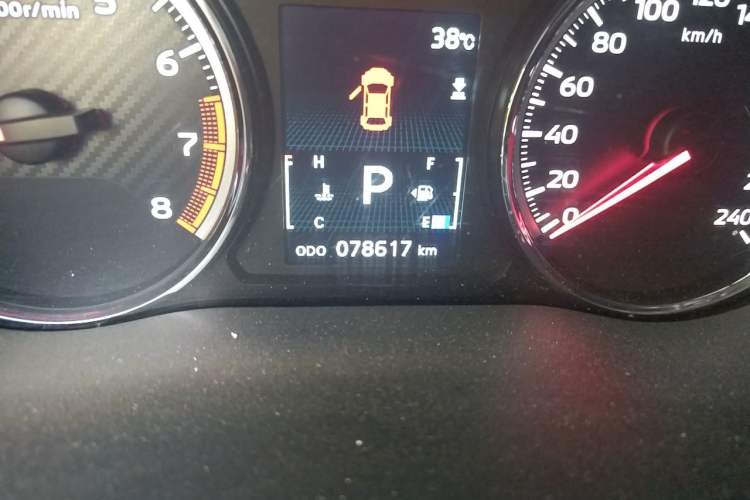 Used Mitsubishi ASX 2020 2.0L CVT Smart Edition Odometer Close Up