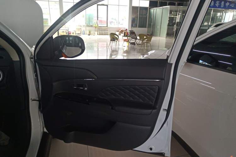 Used Mitsubishi ASX 2020 2.0L CVT Smart Edition Right Front Door Interior