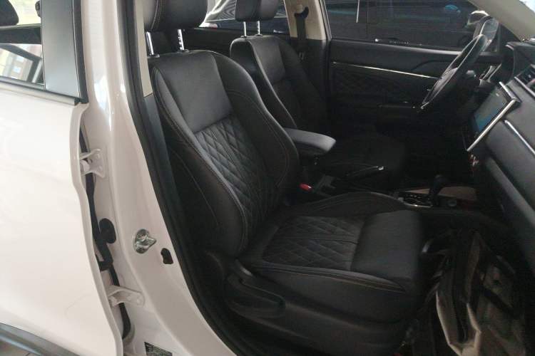 Used Mitsubishi ASX 2020 2.0L CVT Smart Edition Right Front Seat