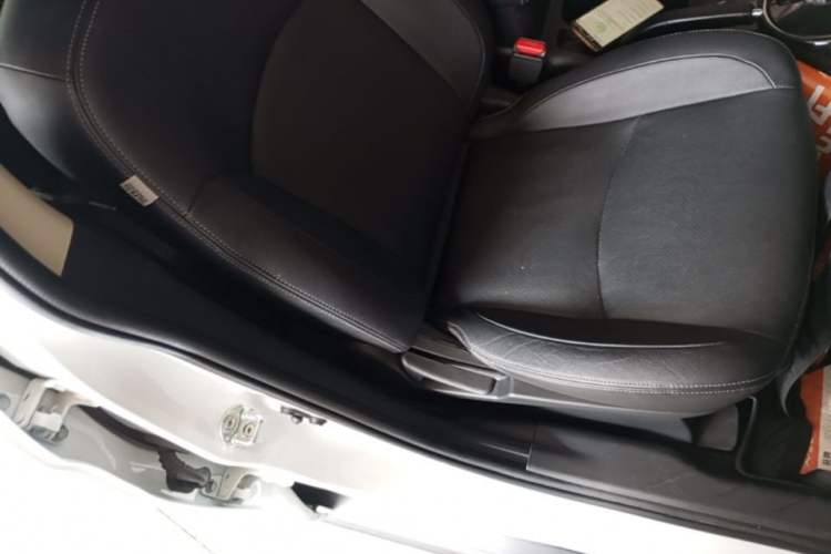 Used Mitsubishi ASX 2020 2.0L CVT Smart Edition Right Front Seat