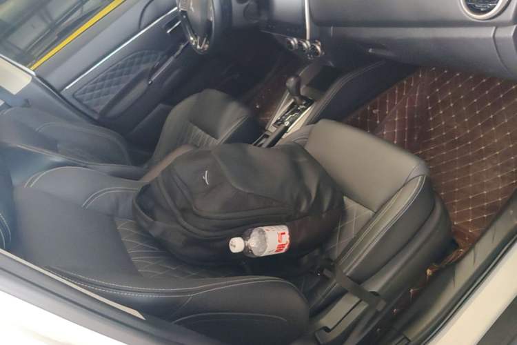 Used Mitsubishi ASX 2020 2.0L CVT Smart Edition Right Front Seat