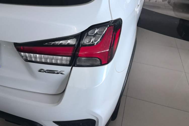 Used Mitsubishi ASX 2020 2.0L CVT Smart Edition Right Rear Taillight