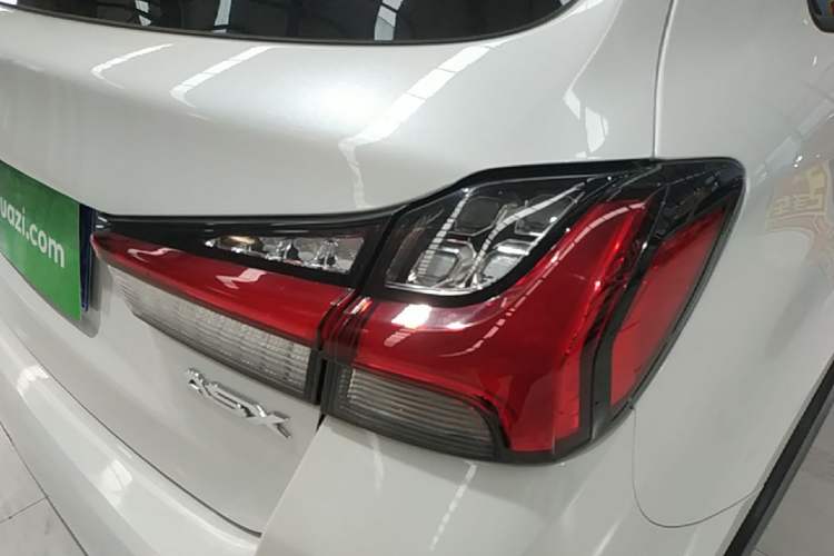 Used Mitsubishi ASX 2020 2.0L CVT Smart Edition Right Rear Taillight