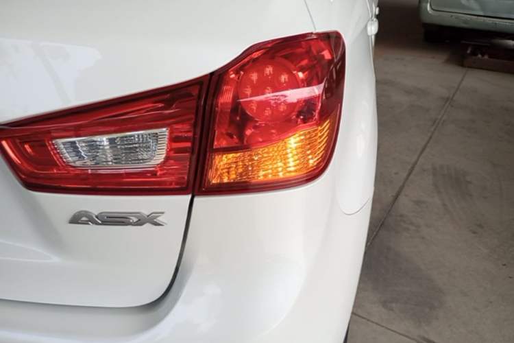 Used Mitsubishi ASX 2020 2.0L CVT Smart Edition Right Rear Taillight