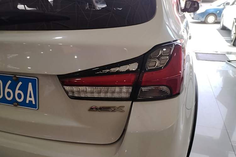 Used Mitsubishi ASX 2020 2.0L CVT Smart Edition Right Rear Taillight