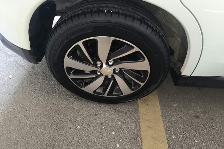 Used Mitsubishi ASX 2020 2.0L CVT Smart Edition Right Rear Wheel Hub