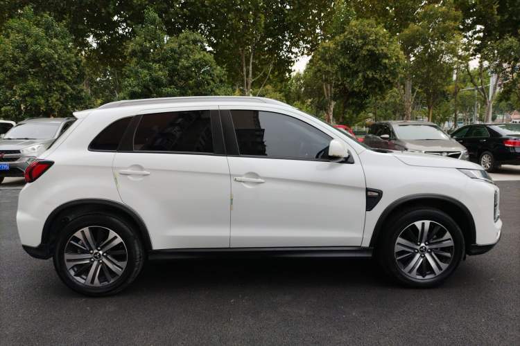 Used Mitsubishi ASX 2020 2.0L CVT Smart Edition Right Side