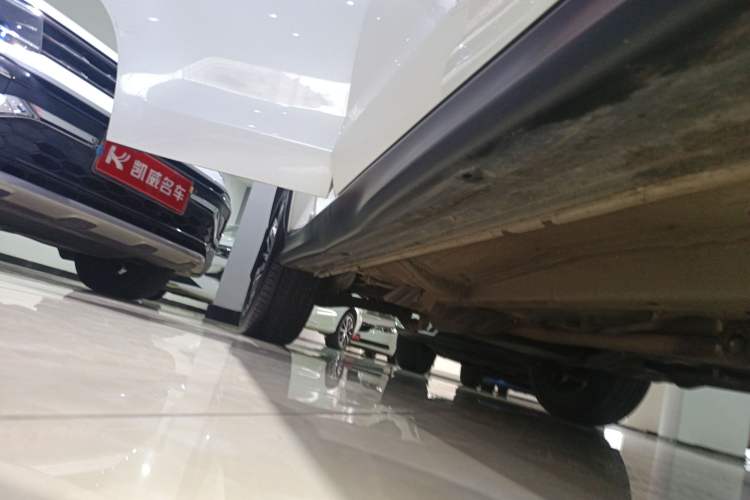 Used Mitsubishi ASX 2020 2.0L CVT Smart Edition Right Side Sill