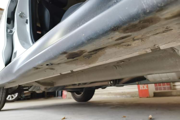 Used Mitsubishi ASX 2020 1.6L Manual FENGSHANG Edition Right Side Sill