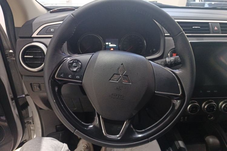 Used Mitsubishi ASX 2020 2.0L CVT Smart Edition Steering Wheel