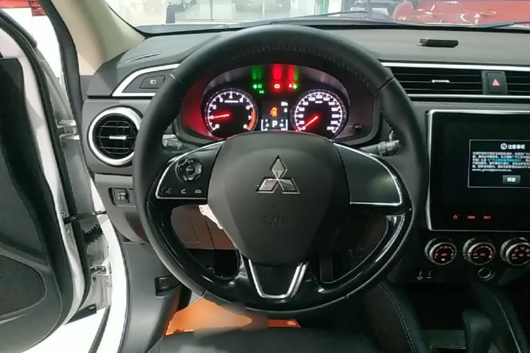 Used Mitsubishi ASX 2020 2.0L CVT Smart Edition Steering Wheel
