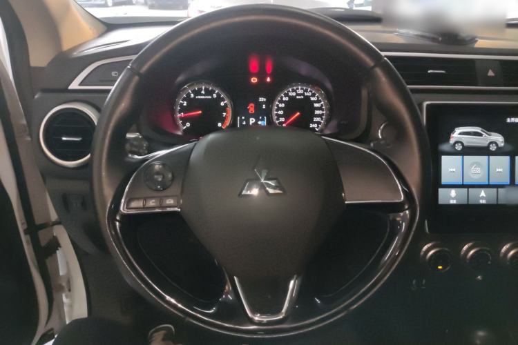 Used Mitsubishi ASX 2020 2.0L CVT Smart Edition Steering Wheel