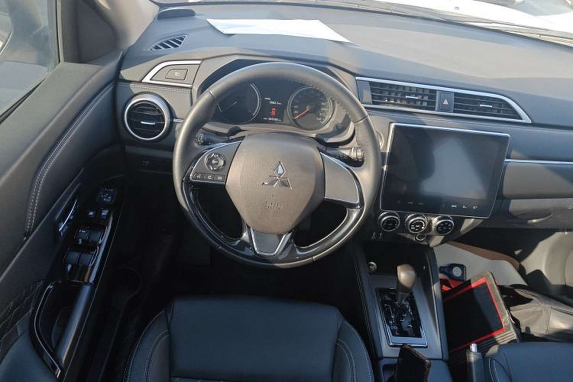 Used Mitsubishi ASX 2020 2.0L CVT Smart Edition Steering Wheel