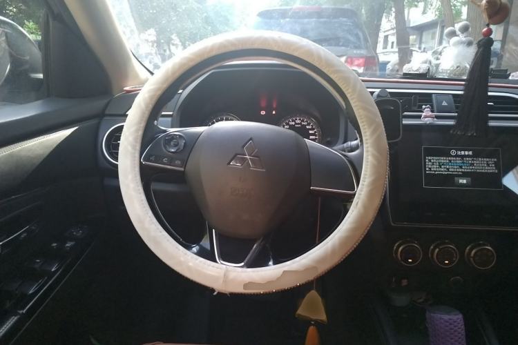 Used Mitsubishi ASX 2020 2.0L CVT Smart Edition Steering Wheel