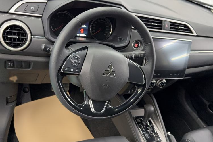 Used Mitsubishi ASX 2020 2.0L CVT Smart Edition Steering Wheel