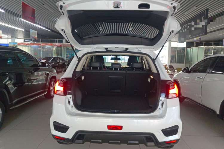 Used Mitsubishi ASX 2020 2.0L CVT Smart Edition Trunk