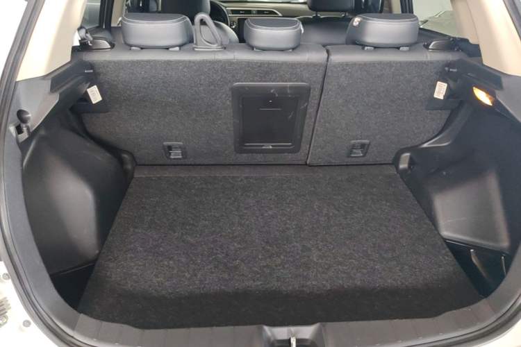 Used Mitsubishi ASX 2020 2.0L CVT Smart Edition Trunk