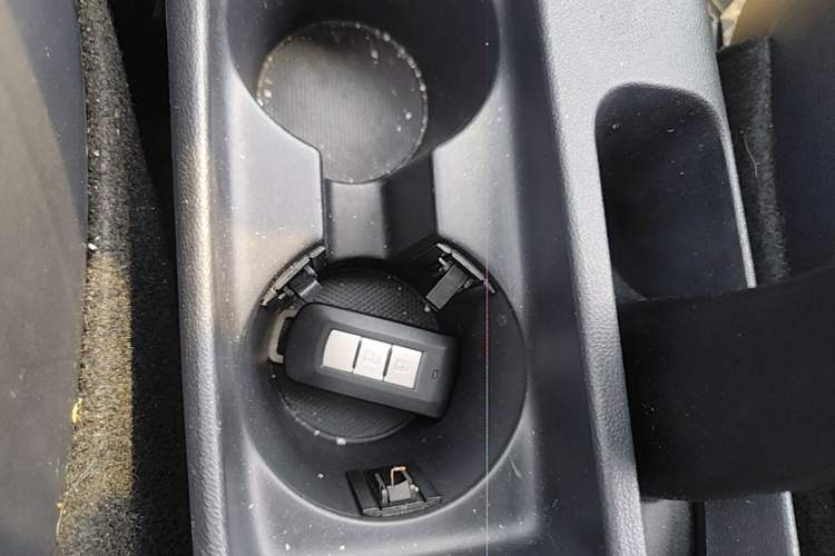 Used Mitsubishi ASX 2020 2.0L CVT Smart Edition Vehicle Key